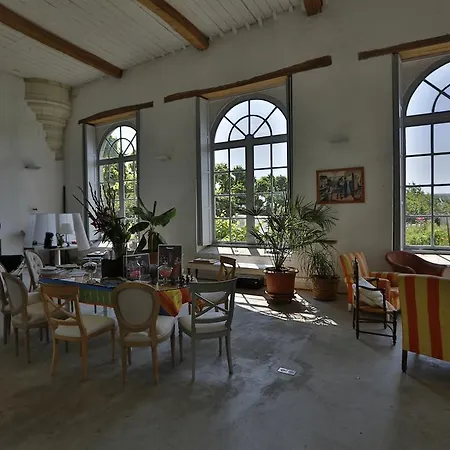 Chateau De Bois-briand Apartment *